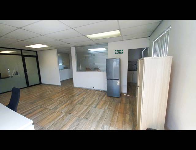 108M² OFFICE FOR SALE IN MARCONI BEAM INDUSTRIA